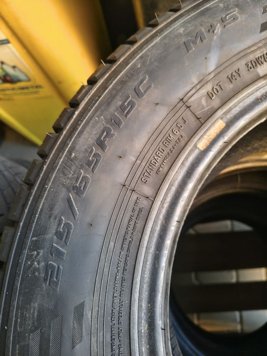 Anvelope M+S 215 65 15c