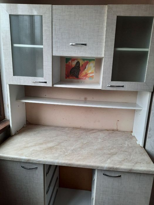 Буфет шкаф кухонный б/у