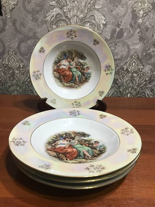 Глубокие суповые тарелки.Германия.Дулево.Чехославакия.