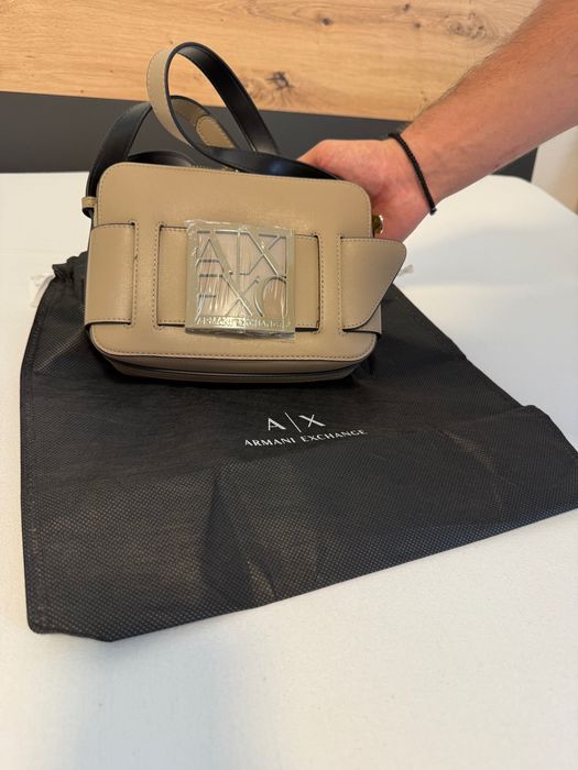 Geanta Armani Exchange