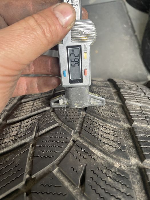 Anv m+s 275/45/21 Pirelli/Goodyear