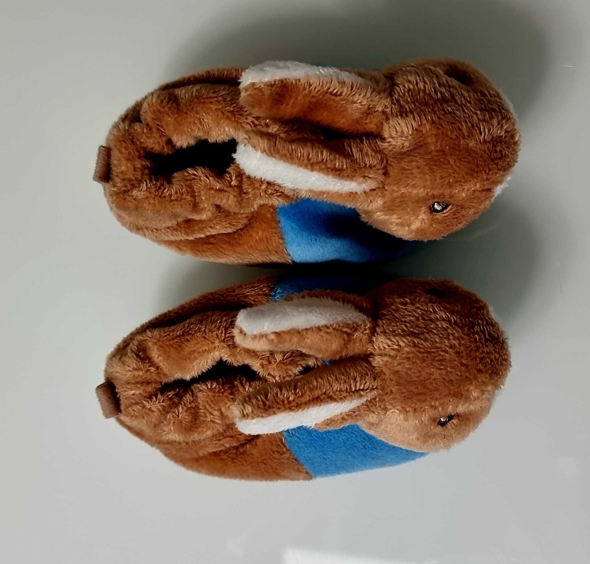 Бебешки обувки / пантофки зайчето Питър + UGG