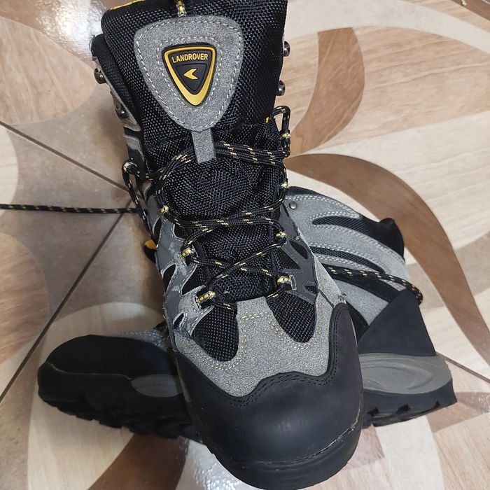 PAPUCI de drumeție Landrover