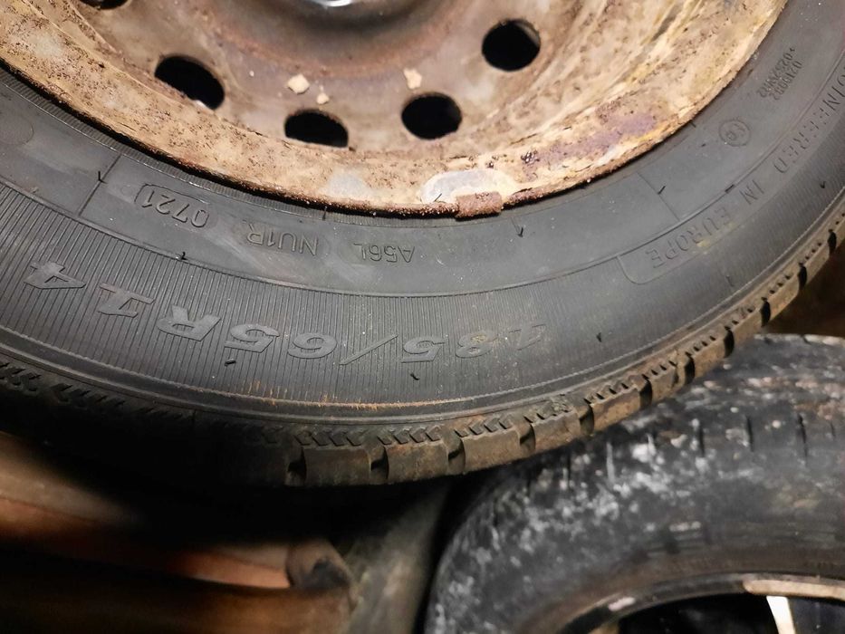 Cauciucuri,anvelope BARUM ȘI DEBICA,2 și 4 bucăți 185 65 14