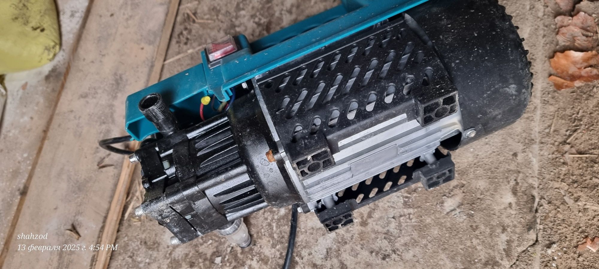 Karcher nasos sotiladi, holati ideal hali yangi