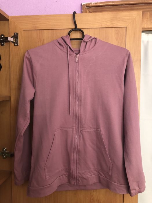 Дамски спортен екип