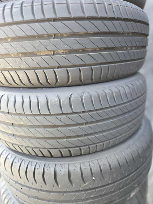 4бр. 185 60 15 Michelin летни.