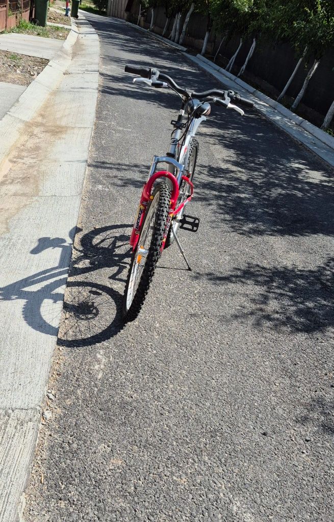 Vand bicicleta mountain bike