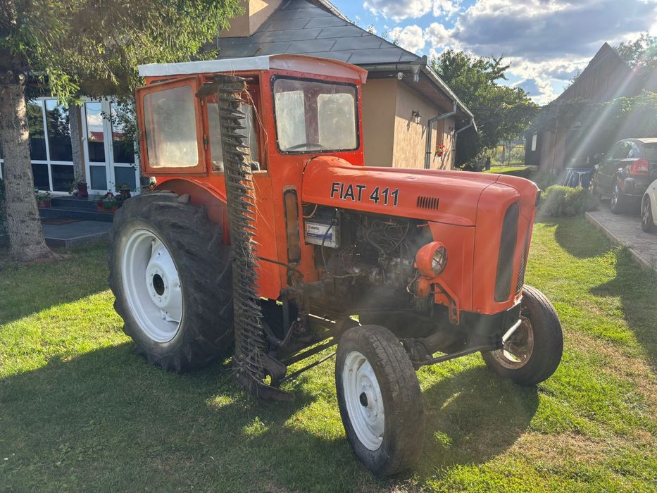 Vând tractor Fiat 411 45cp pret 3.300€ negociabil