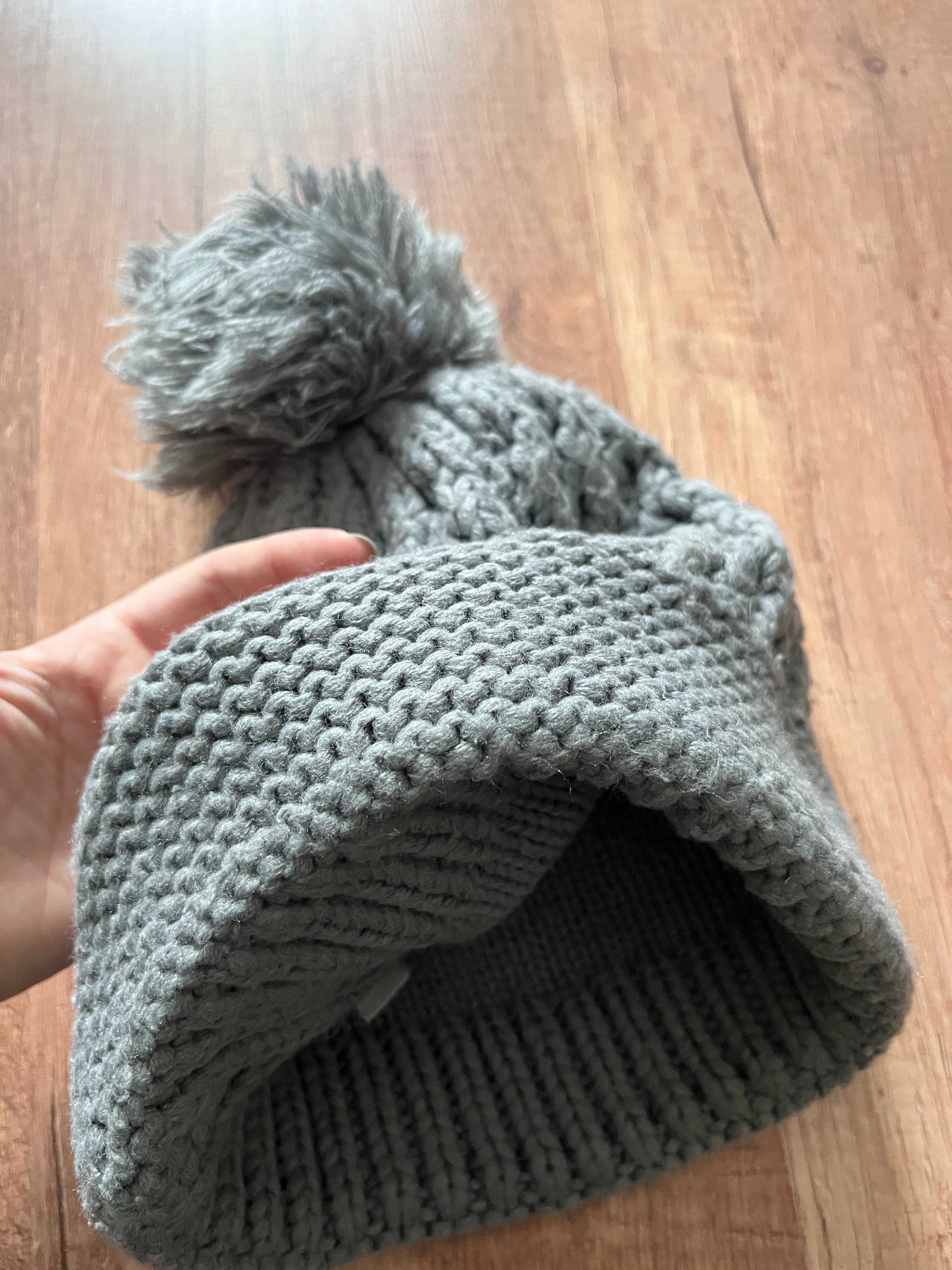 Зимни шалове, шапка и ръкавици