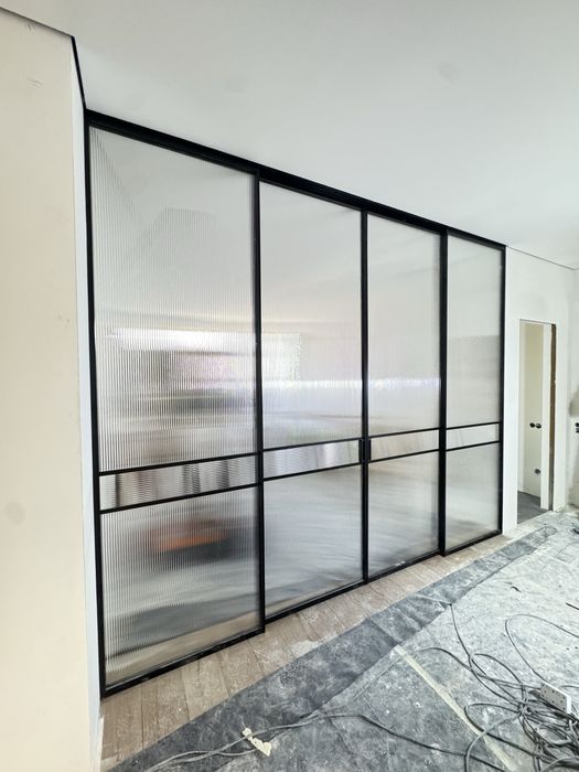 Перегородки на заказ телескопические, купейные (лофт, loft.)