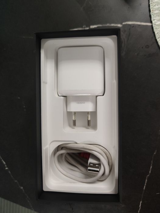 Telefon Oppo Reno 5 5G complet echipat