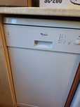 Съдомиялна Whirlpool свободно стояща