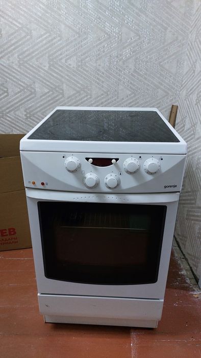 Электрическая плита Gorenje