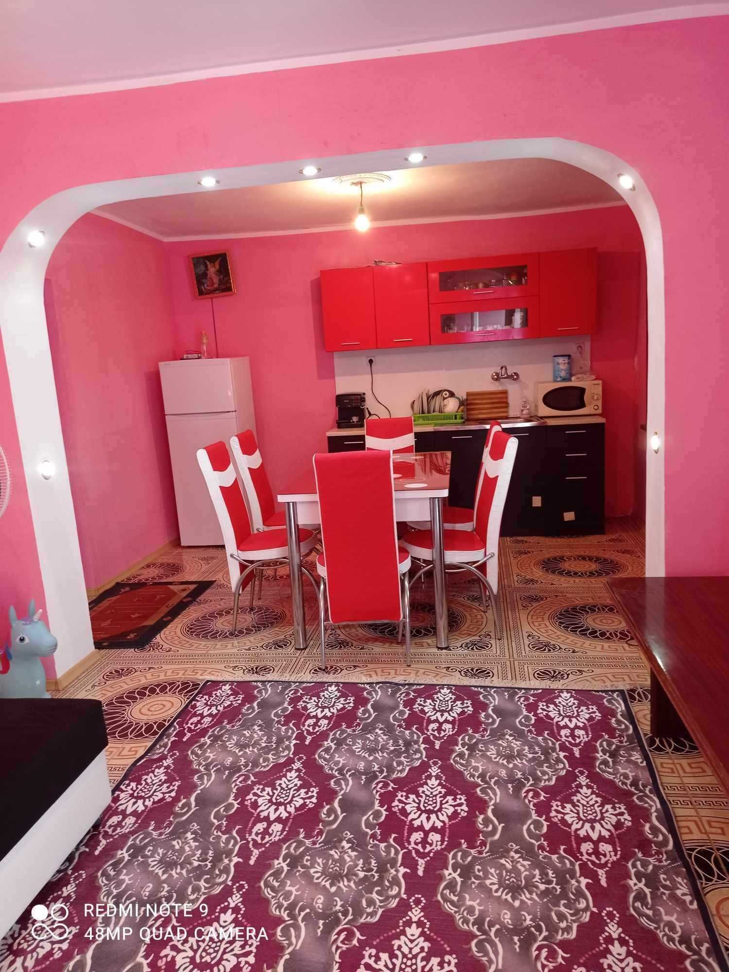 Двуетажна къща, 160кв.м, кв. Малчо Малчев