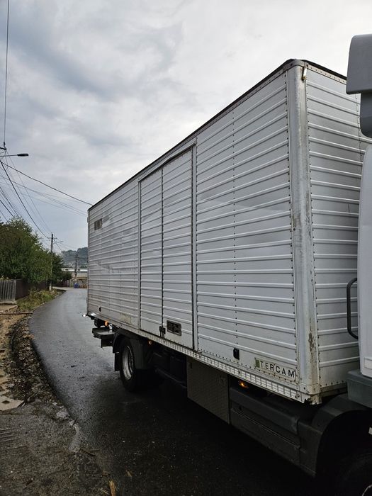 Cub depozitare de vânzare!