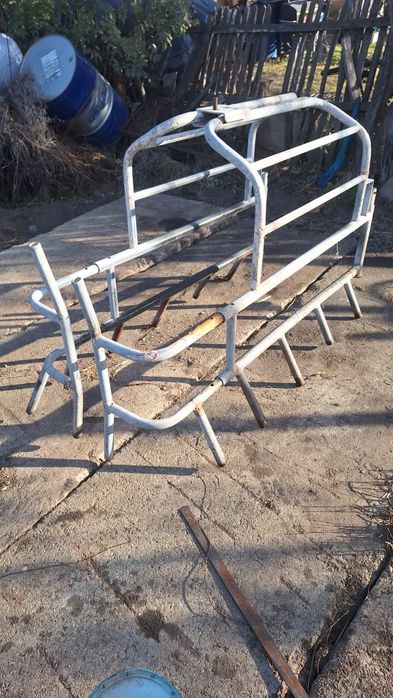 Boxa fătare scroafa