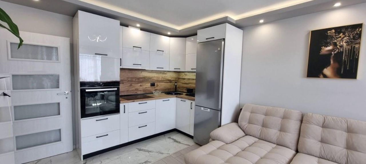 Дава се под наем Тристаен апартамент в София, Овча купел 1 - 75 кв.м за 700 € - Снимка #2