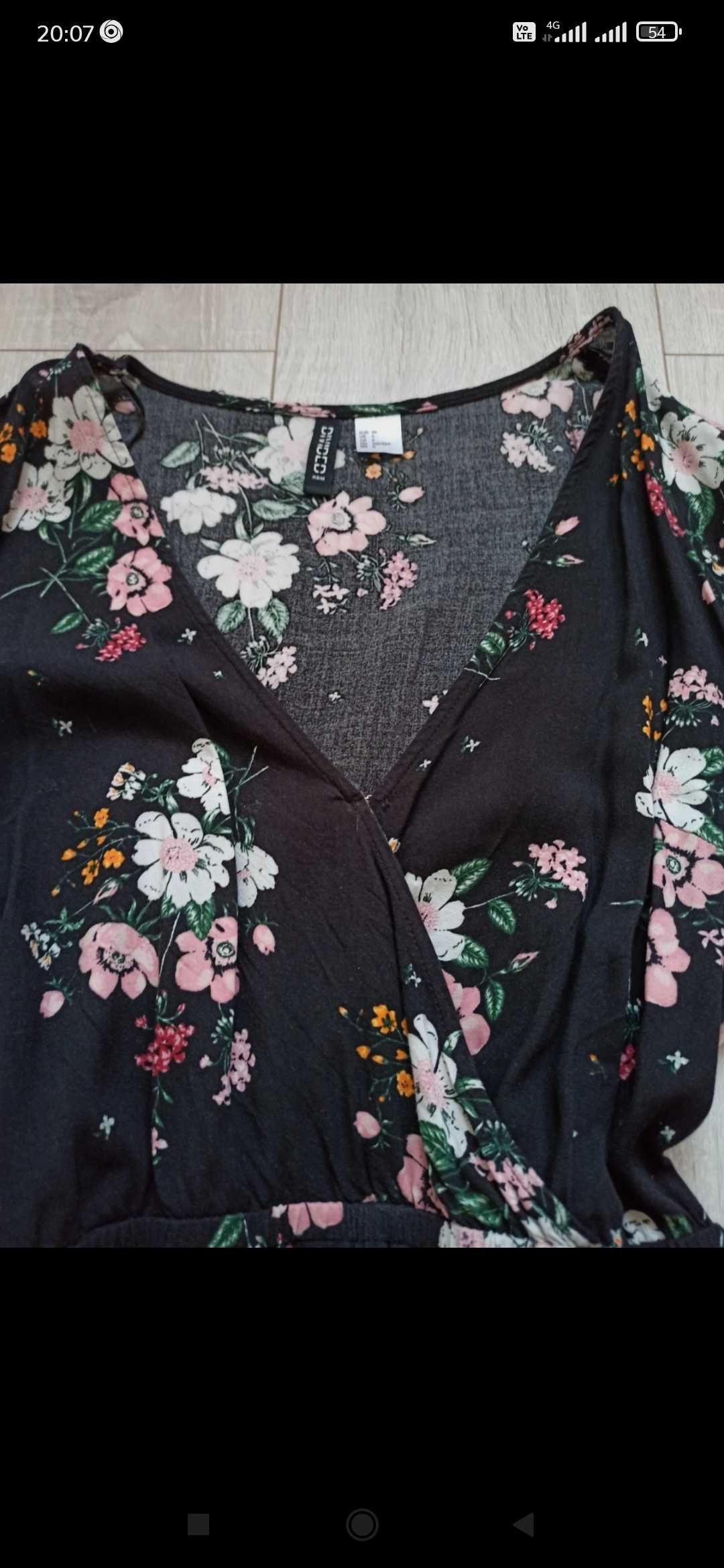 Rochie H&M model floral scurta