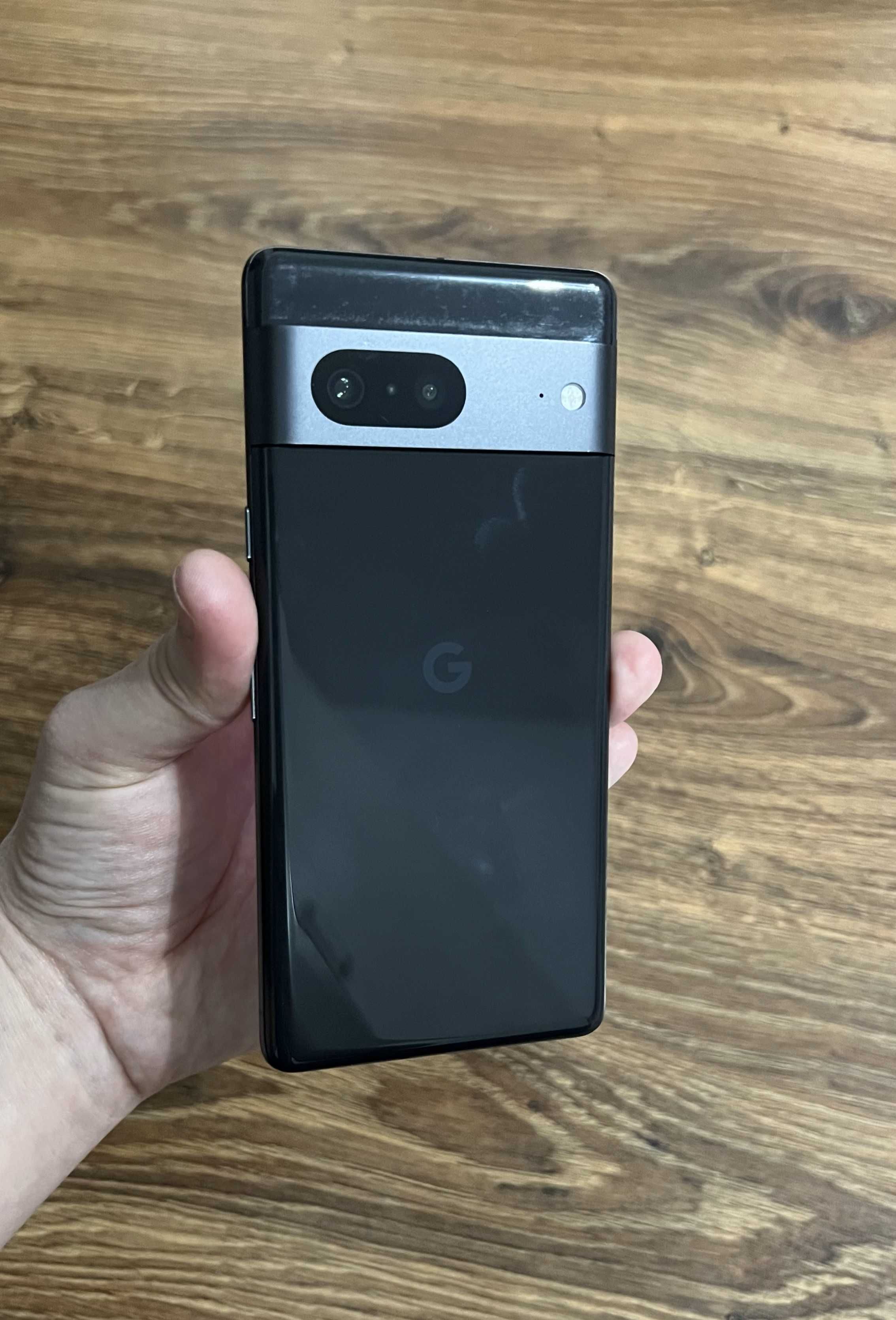 Google Pixel 7 8 ГБ/128 ГБ Obsidian (черный)