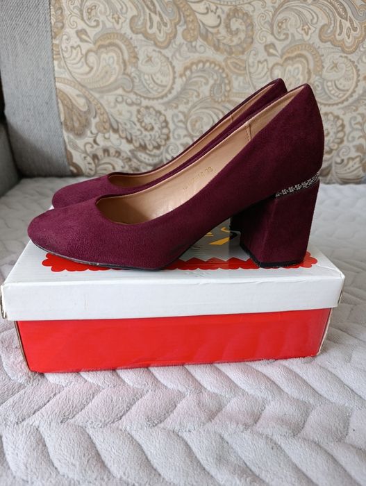 Продам туфли за 5 тыс ТГ.