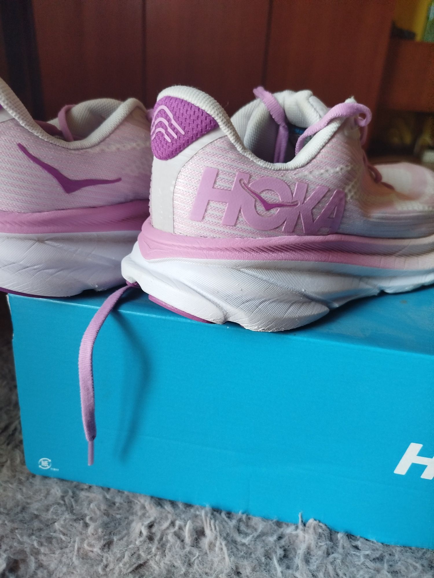 Маратонки HOKA Clifton 9, 38 2/3