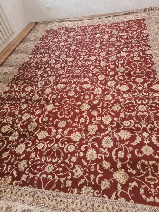 Продам ковер шелк