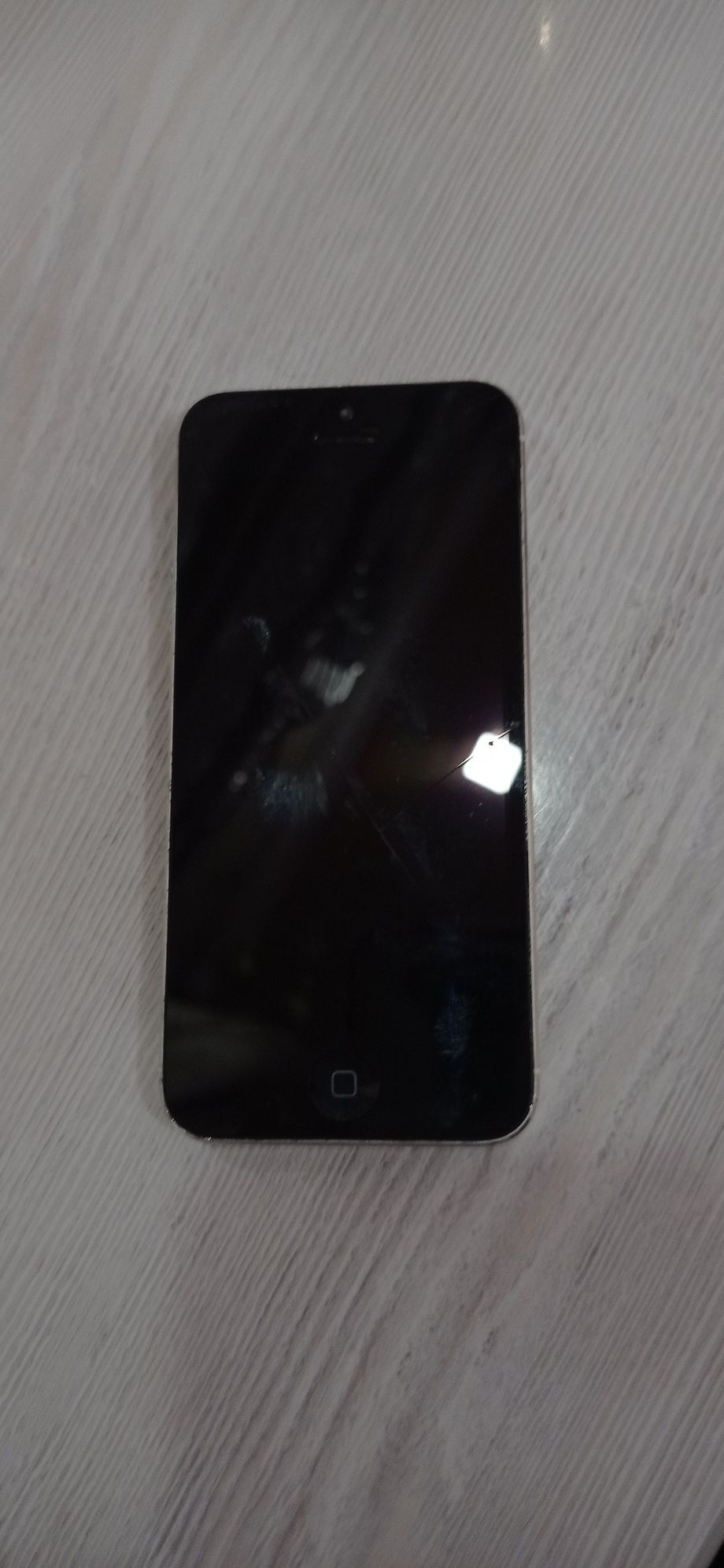 Айфон 5 IPhone 5