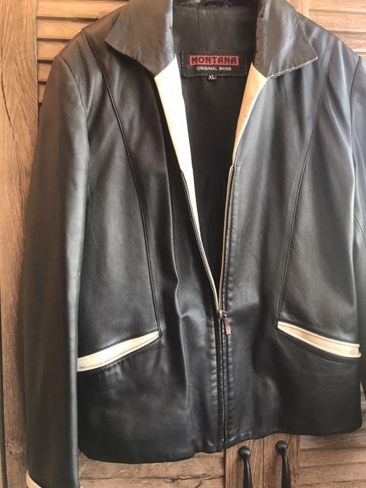 Черно кожено яке