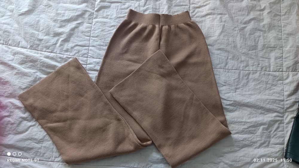 Женскиая двойка вязаная