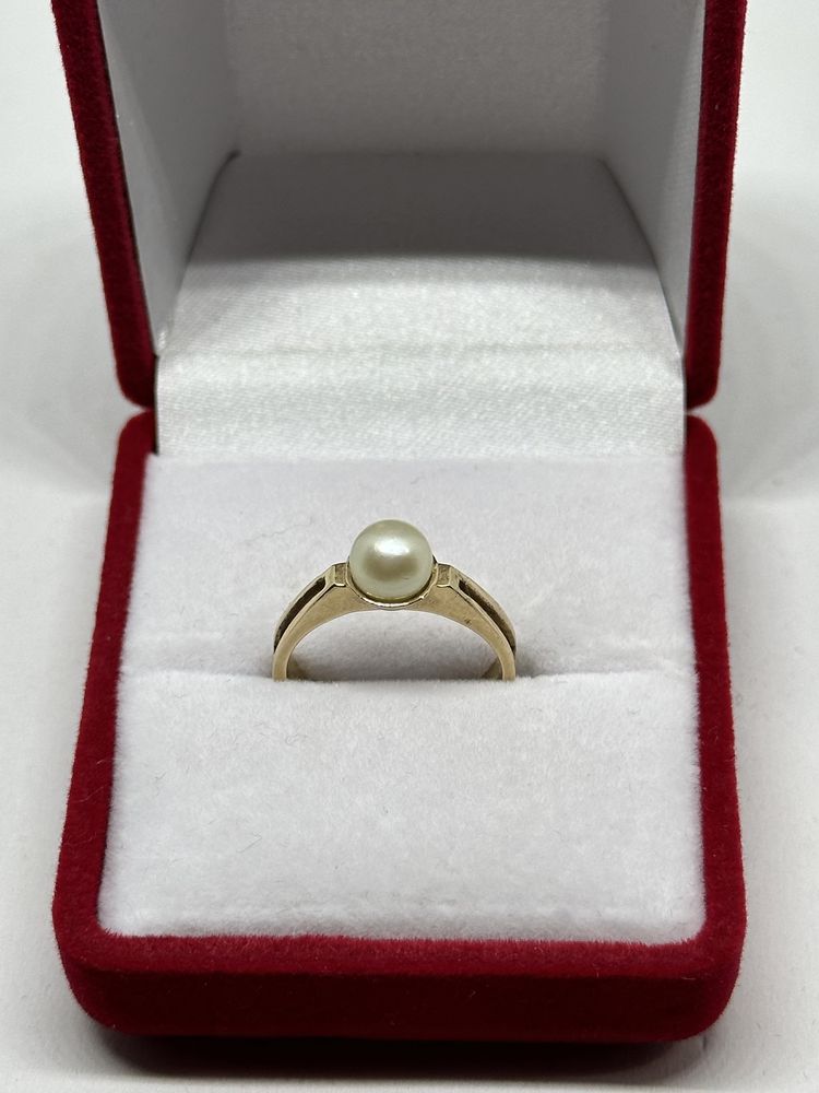 златен дамски пръстен с перла 2.76гр 14к 585