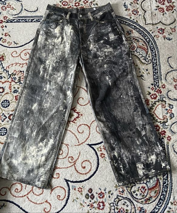 Продам джинсы Acne Studios.