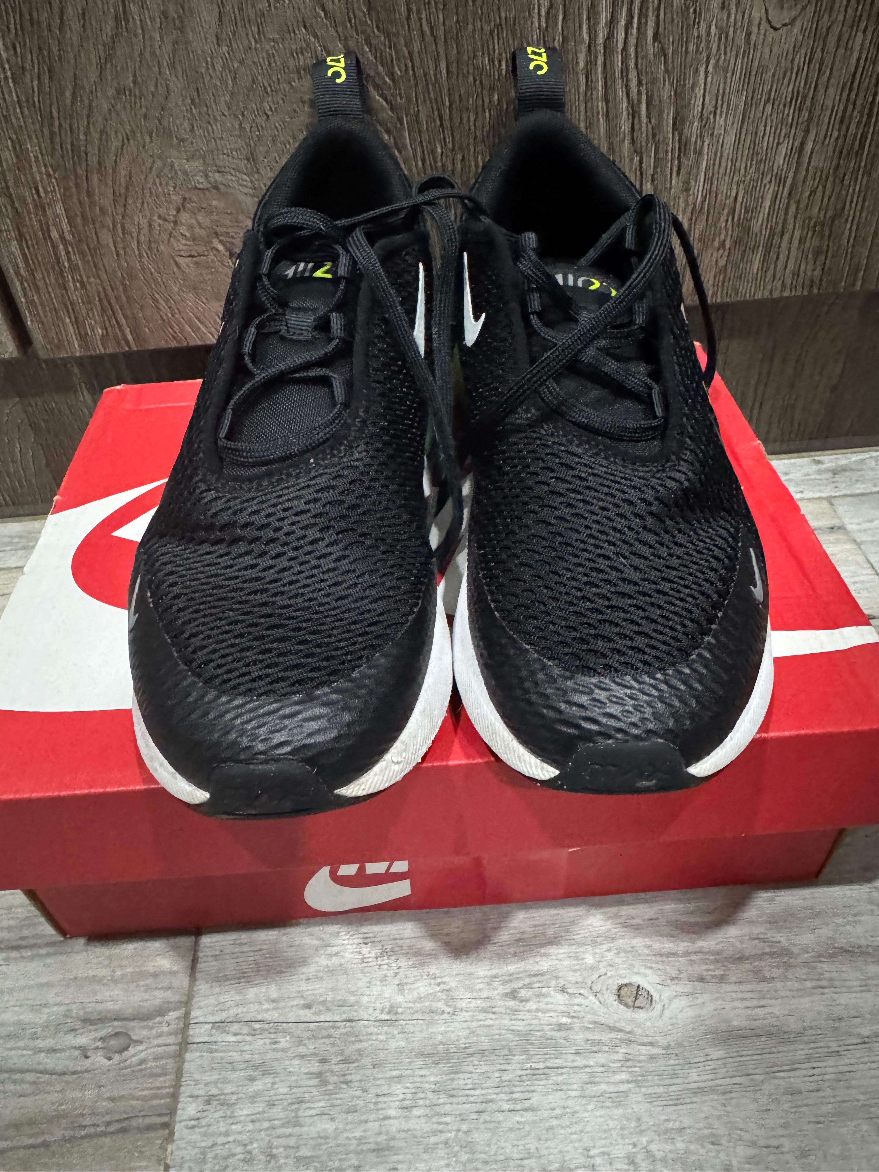 Детски маратонки Nike air max 270
