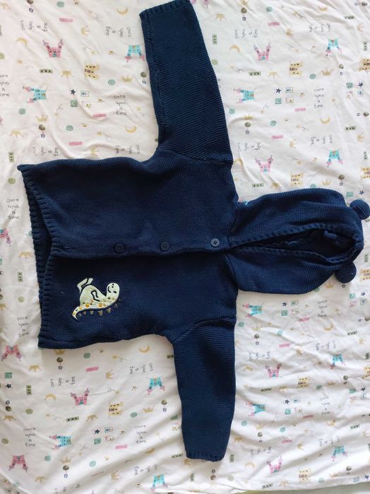 Pulover/hanorac cu nasturi Takko 9-12 luni