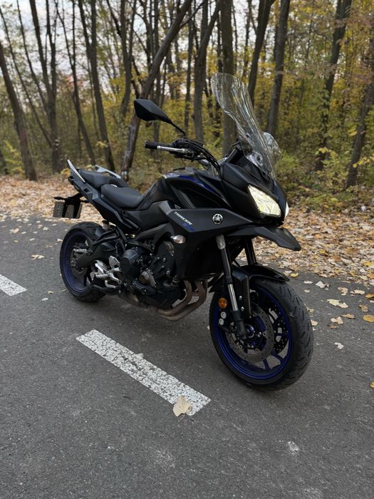 Yamaha mt 09 tracer 900 touring adventure honda