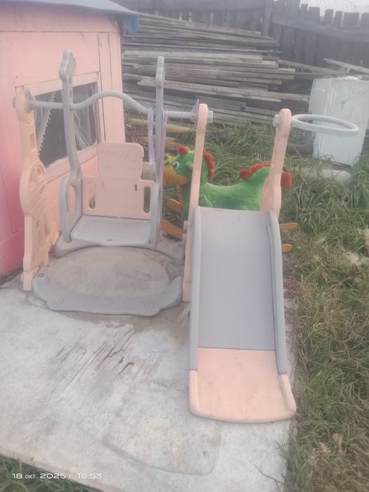Детская горка  для дома и улицы