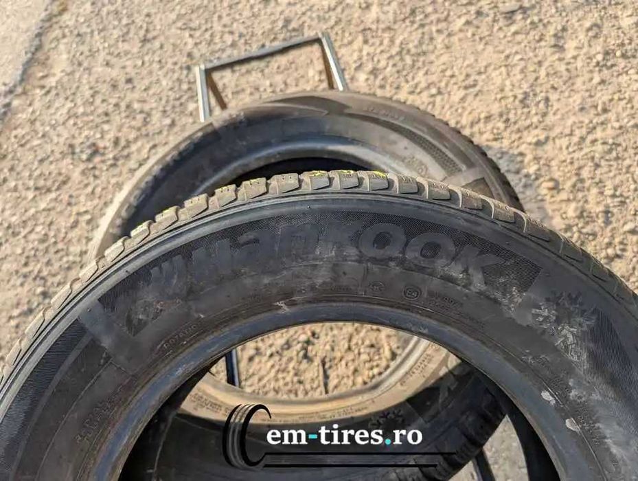 SET 2 Anvelope Iarna 195/65 R15 HANKOOK Winter i ras