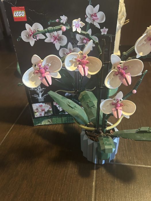 Lego orhidee ( 608 pcs)