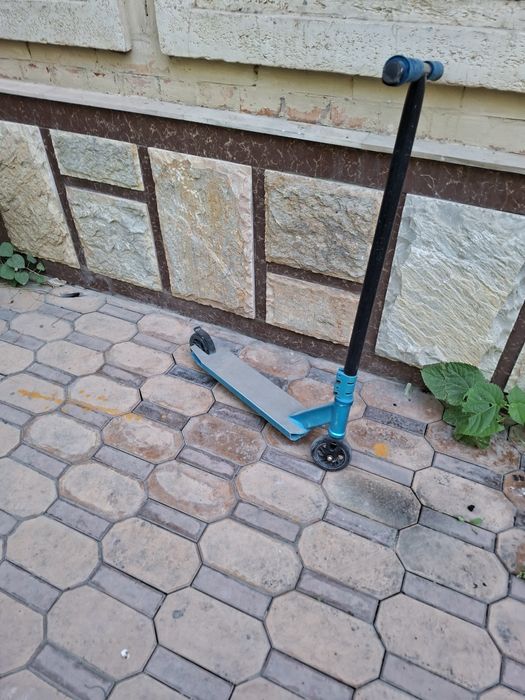 Самокат трюковой