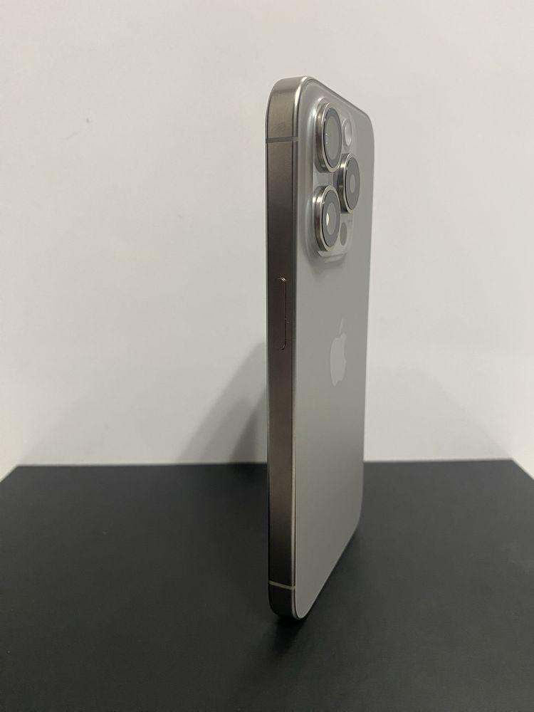 Iphone 15 pro 128GB