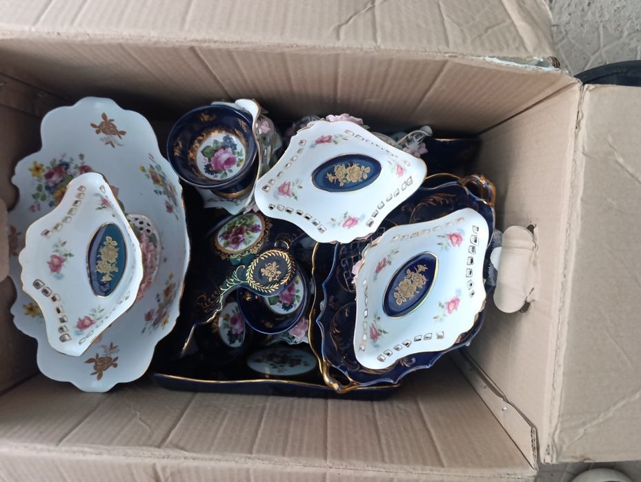 Стол стул сотилади