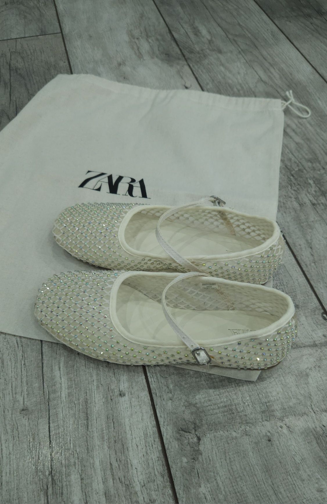 Детски балеринки с камъчета Zara