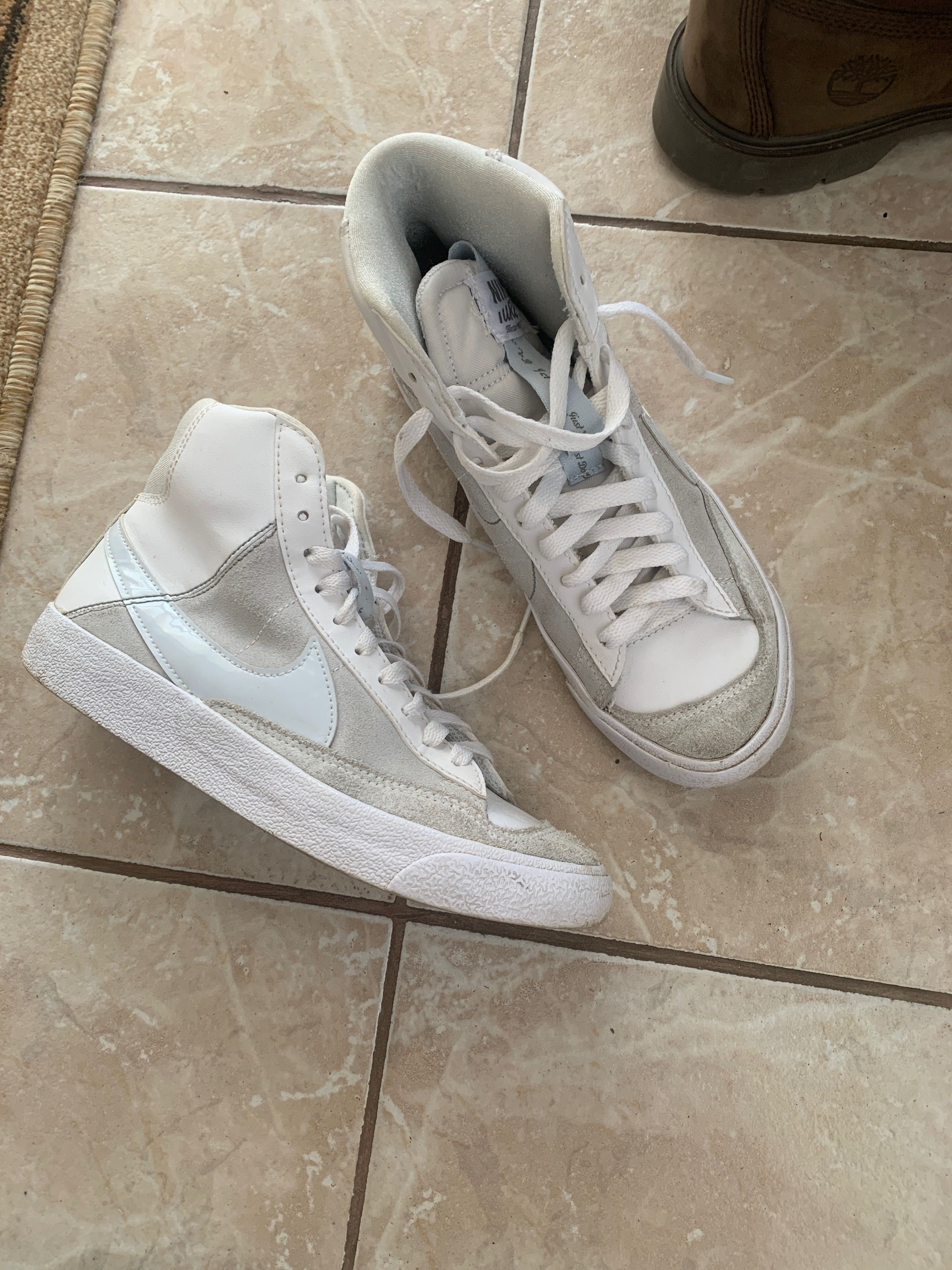 Nike blazer mărimea 36,5