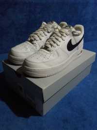 Продам, Nike Air Force 1 '07 AN20