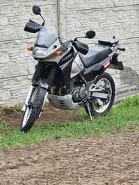 Motocicleta KAWASAKI KLE500