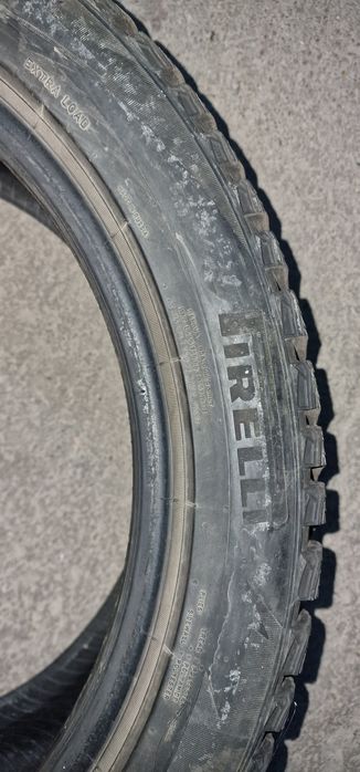 Продам Pirelli  zima 235/45 18
