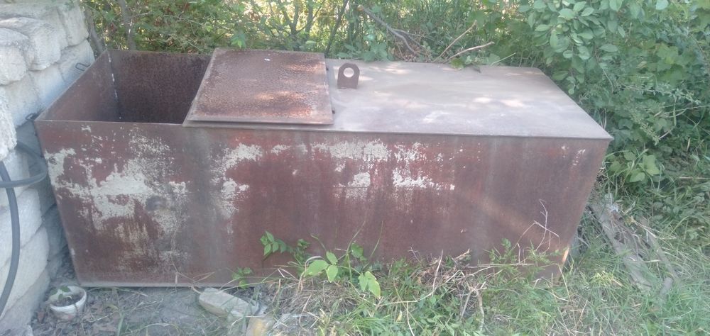 Ёмкость для воды,Бак 1100 литров, сталь 5 мм, прочный