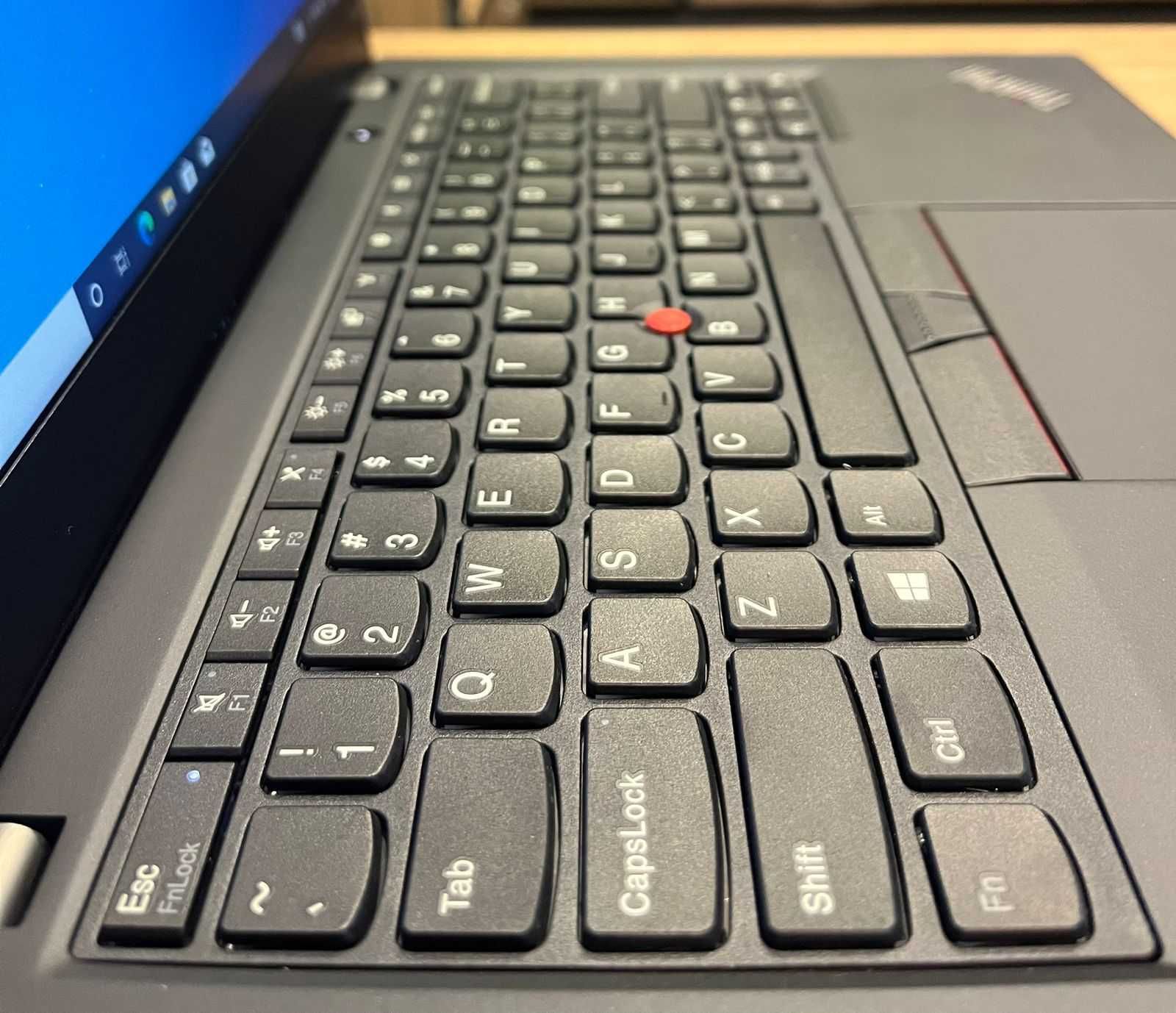 Ноутбук Lenovo Thinkpad X390 (Core i5 8365U -1600GHZ ).