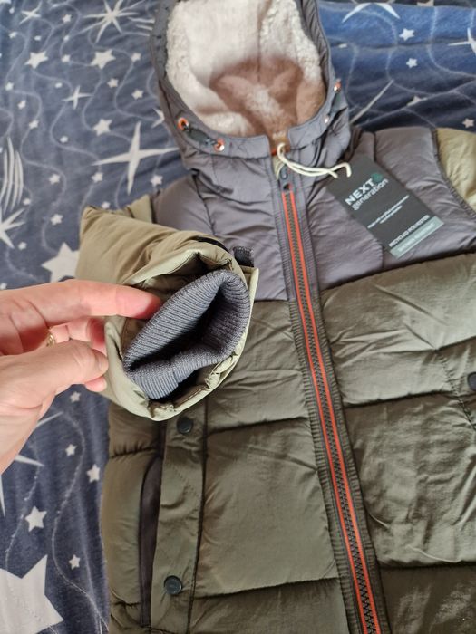 Geaca de iarna baieti Next noua