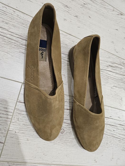 Balerini din piele Ecco, mărimea 40